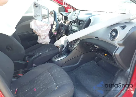 2015 Chevrolet Sonic Lt Auto из США, поврежденный, VIN 1G1JC5SH2F4174464